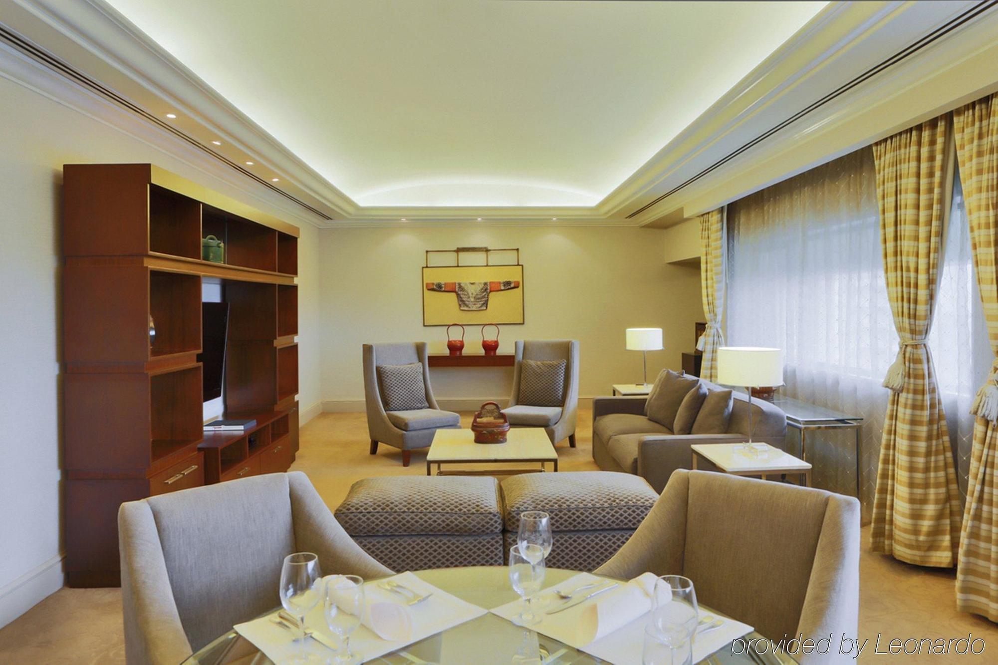 Hotel Intercontinental Manila à Makati City Extérieur photo