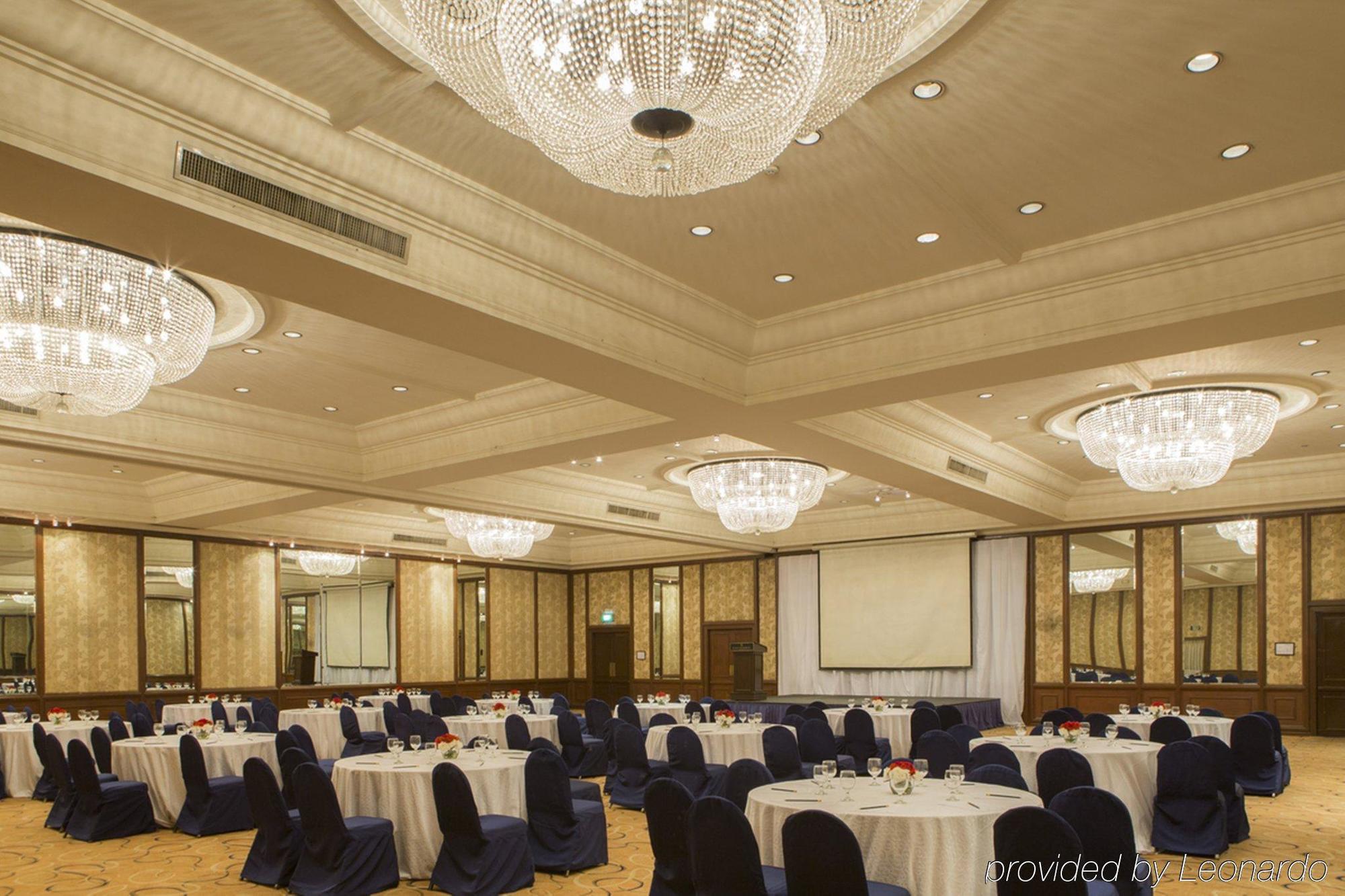 Hotel Intercontinental Manila à Makati City Extérieur photo