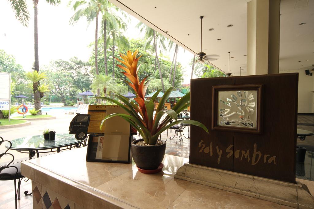 Hotel Intercontinental Manila à Makati City Extérieur photo